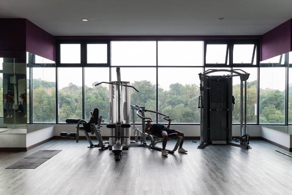 Conezion Residence Putrajaya 3Br6Pax Ioi City Mall Екстериор снимка