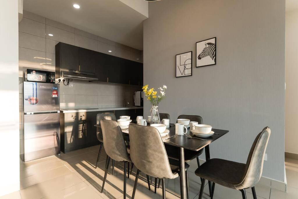 Conezion Residence Putrajaya 3Br6Pax Ioi City Mall Екстериор снимка